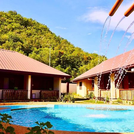 Chiisai Natsu Resort Bolod  외부 사진