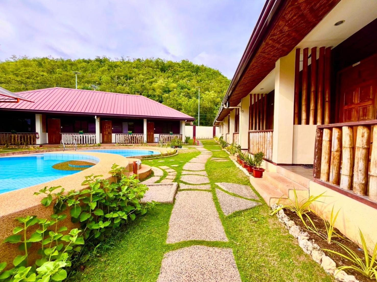 Chiisai Natsu Resort Bolod  외부 사진