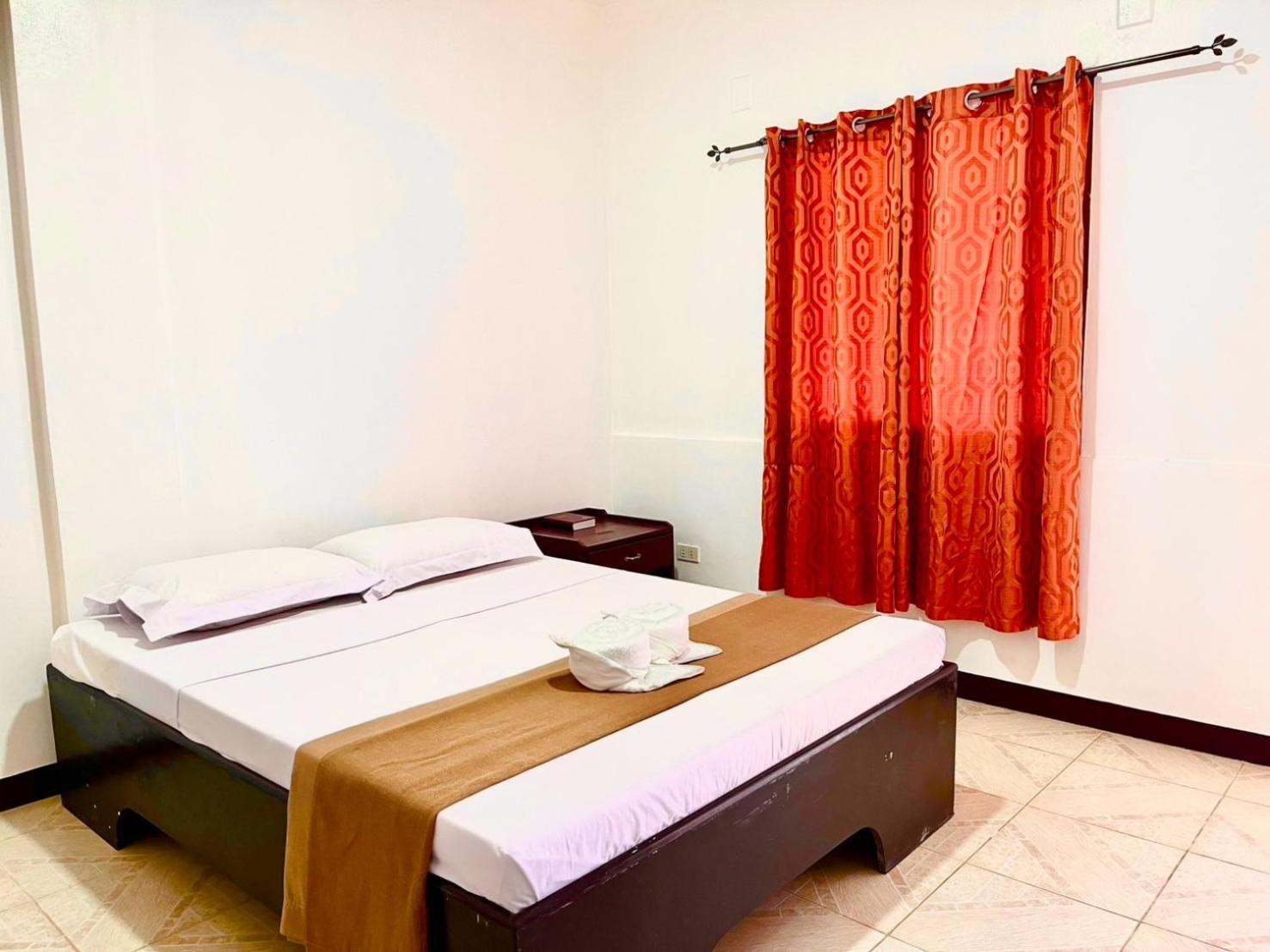 Chiisai Natsu Resort Bolod  외부 사진