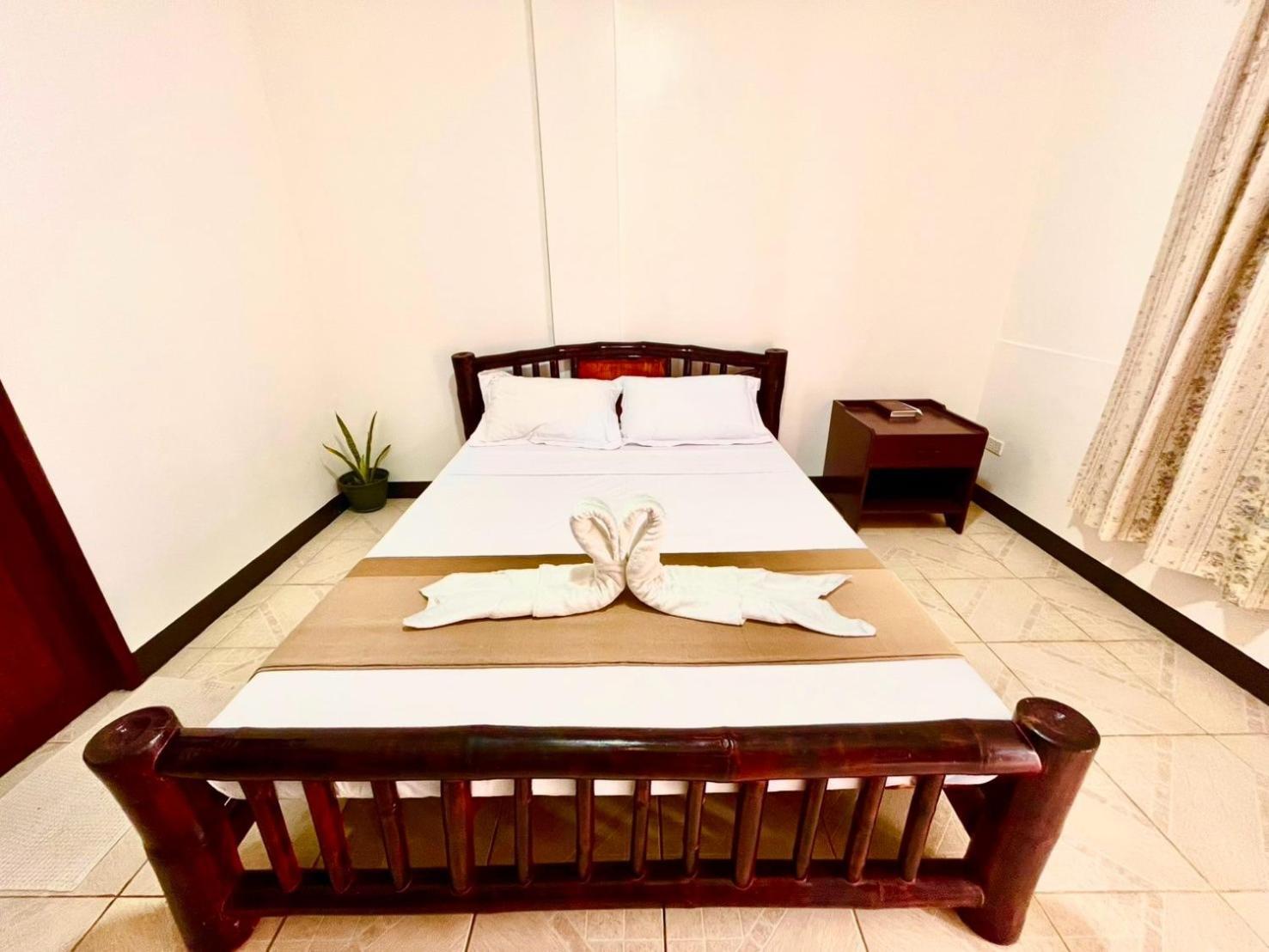Chiisai Natsu Resort Bolod  외부 사진