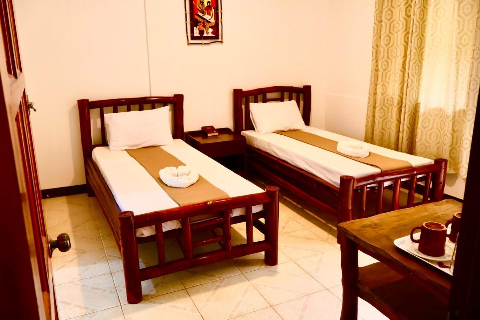 Chiisai Natsu Resort Bolod  외부 사진